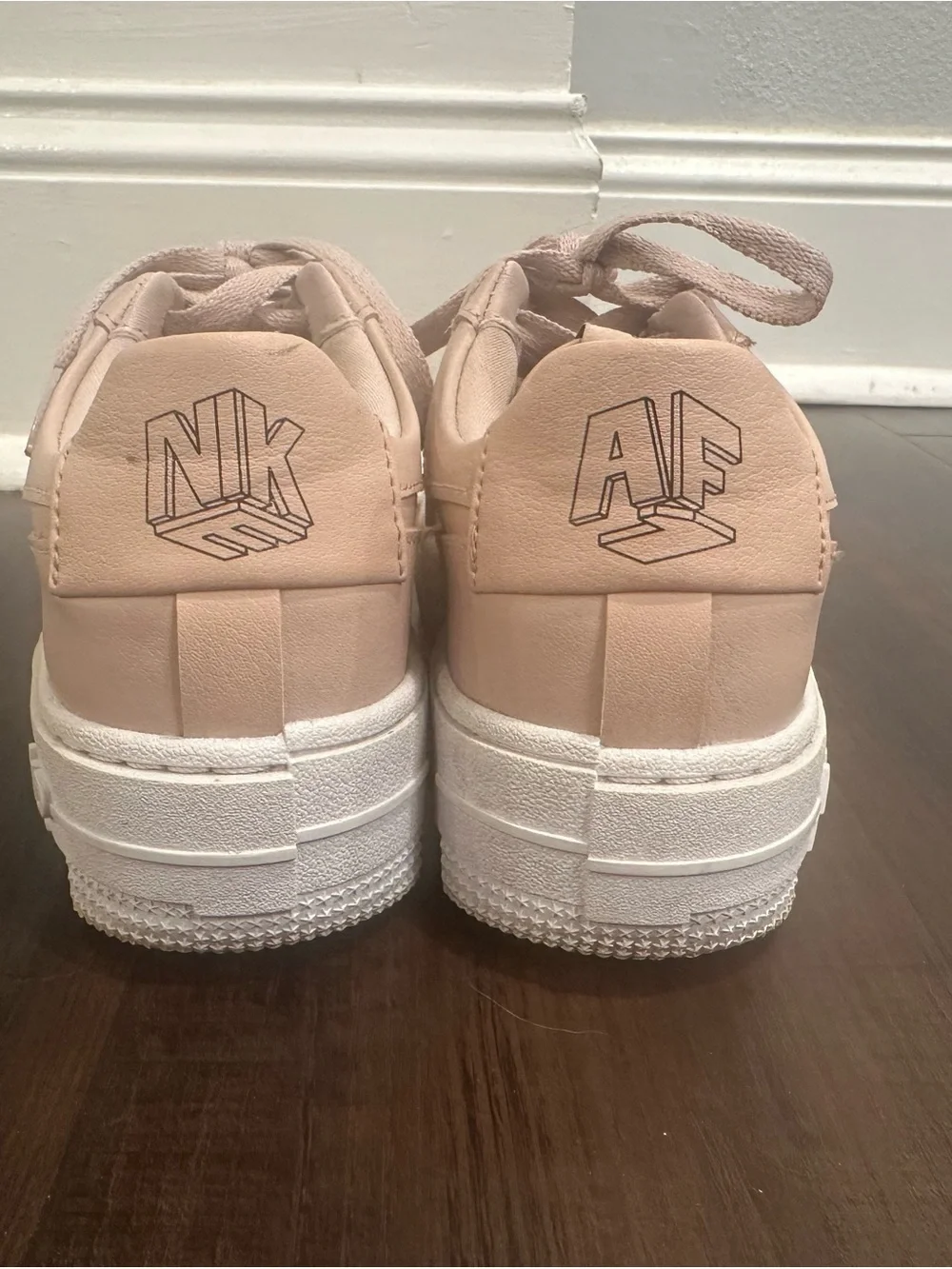 Nike Air Force 1 Pixel Pink Sneakers Women’s Size 6